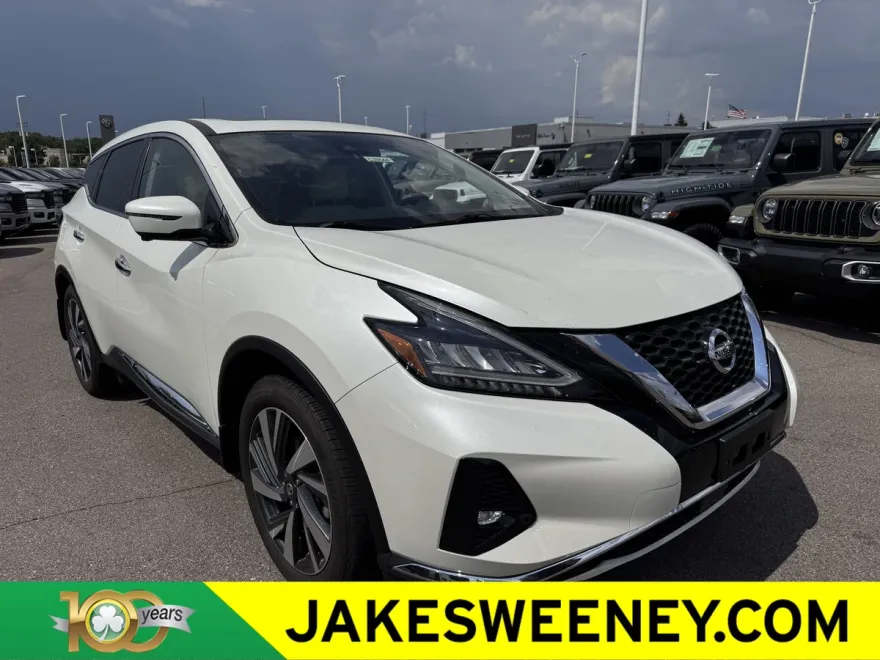 2022 Nissan Murano SL photo 1