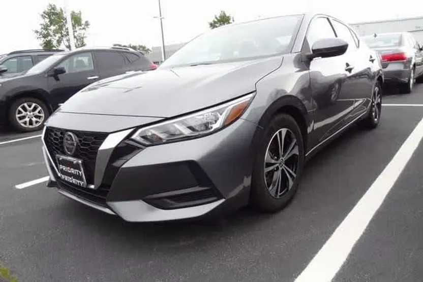 2021 Nissan Sentra SV photo 1