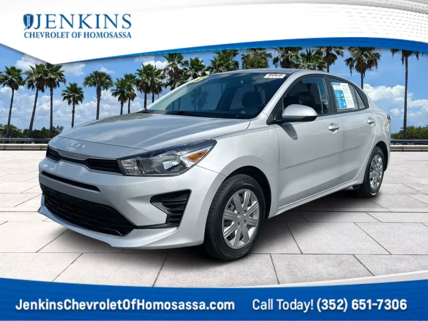 2023 Kia Rio LX photo 1