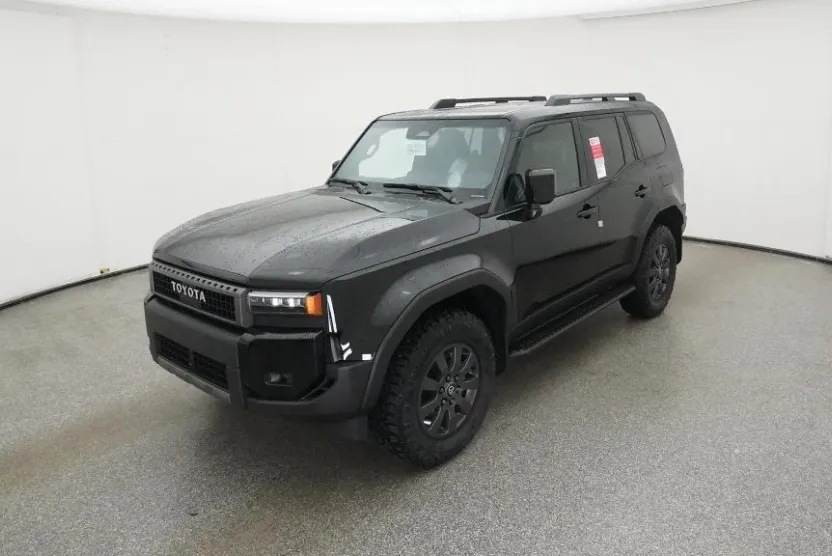2025 Toyota Land Cruiser photo 1