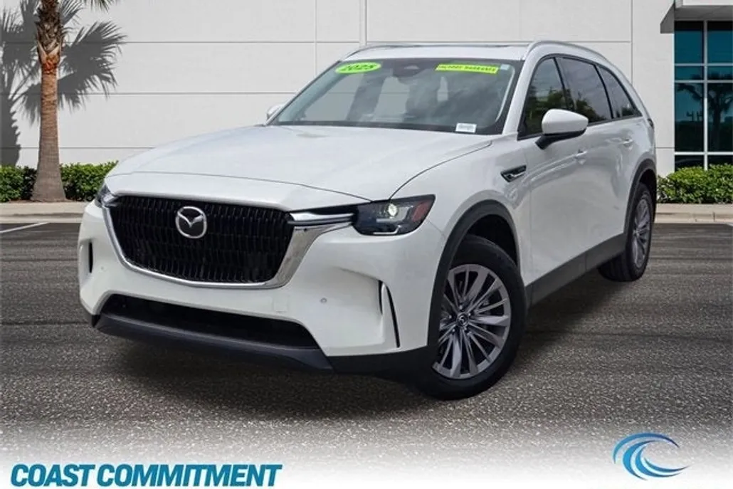 2025 Mazda CX-90 Preferred photo 1