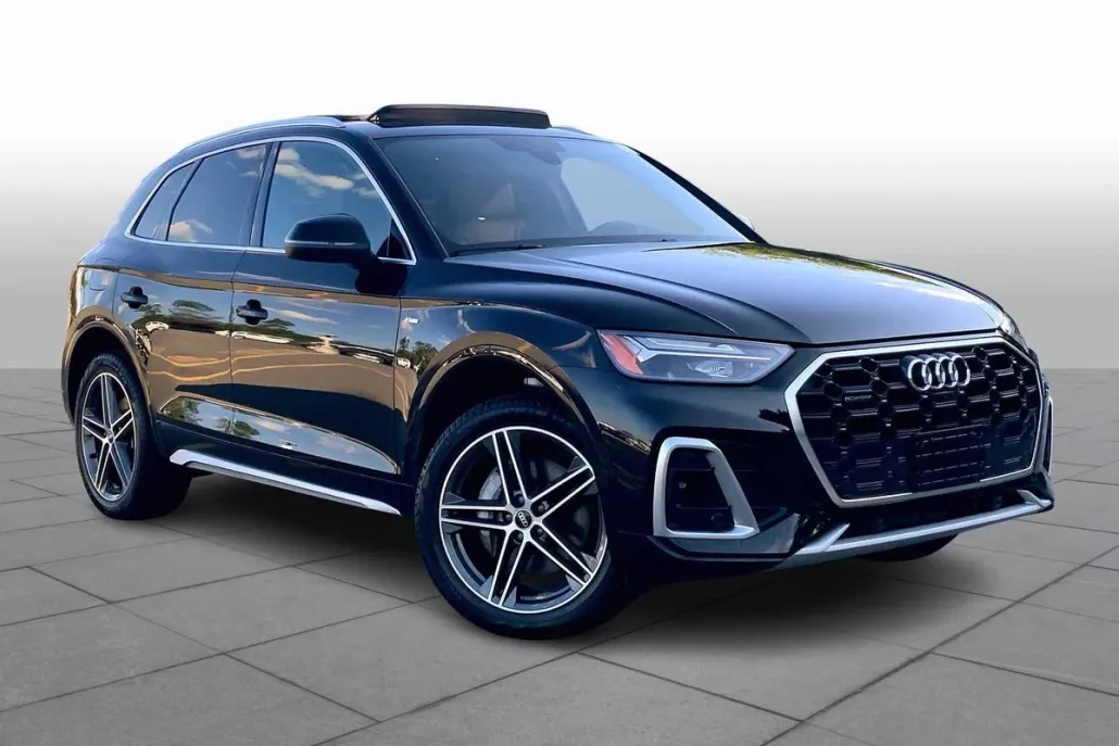 2024 Audi Q5 S line Premium Plus photo 1