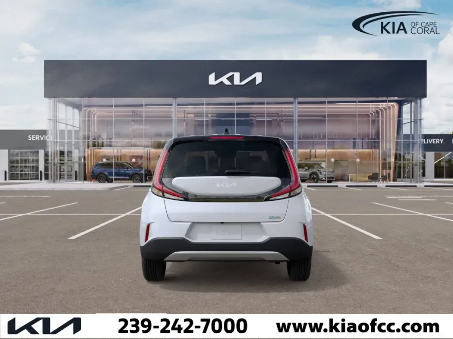 2025 Kia Soul EX photo 1