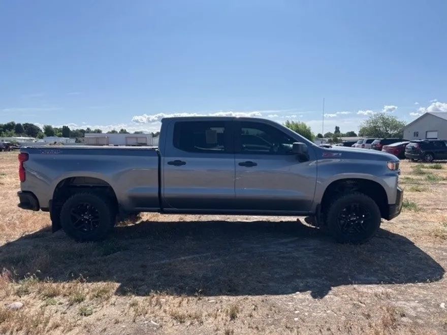2021 Chevrolet Silverado 1500 Custom Trail Boss photo 1