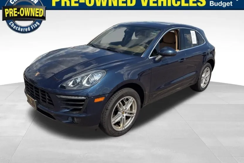 2015 Porsche Macan S photo 1