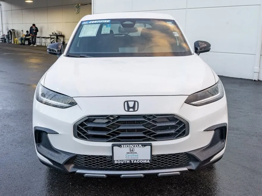 2025 Honda HR-V Sport photo 1