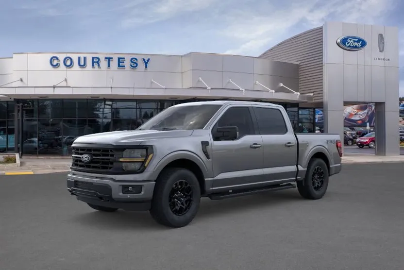 2025 Ford F-150 XLT photo 1