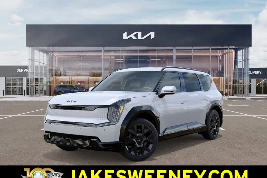 2026 Kia EV9 Land photo 1