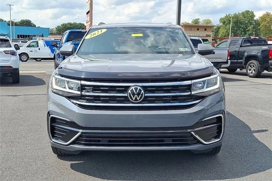 2021 Volkswagen Atlas Cross Sport V6 SE Technology R-Line photo 1