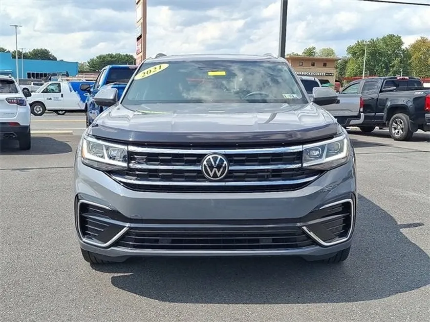 2021 Volkswagen Atlas Cross Sport V6 SE Technology R-Line photo 1