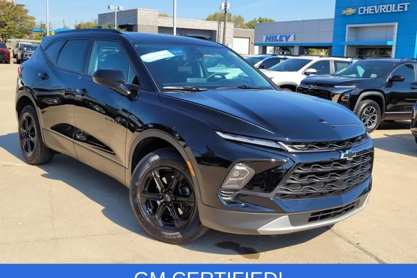 2023 Chevrolet Blazer 2LT photo 1