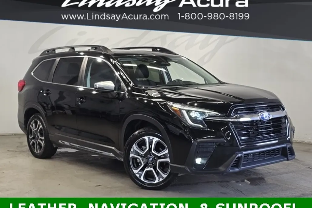 2023 Subaru Ascent Limited photo 1
