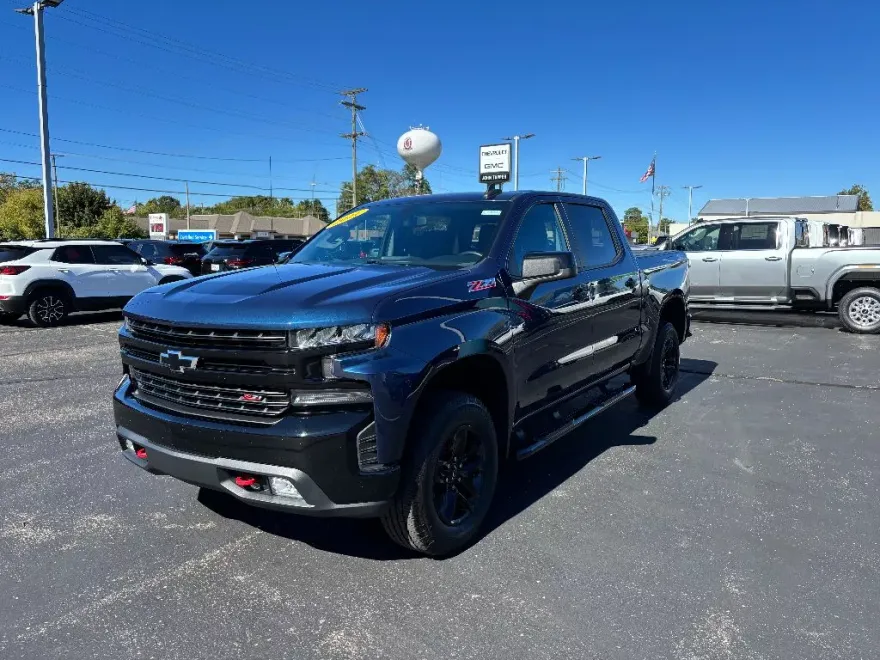 2021 Chevrolet Silverado 1500 LT Trail Boss photo 1