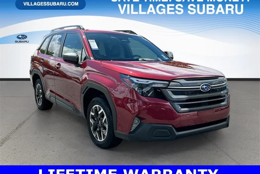 2025 Subaru Forester Premium photo 1