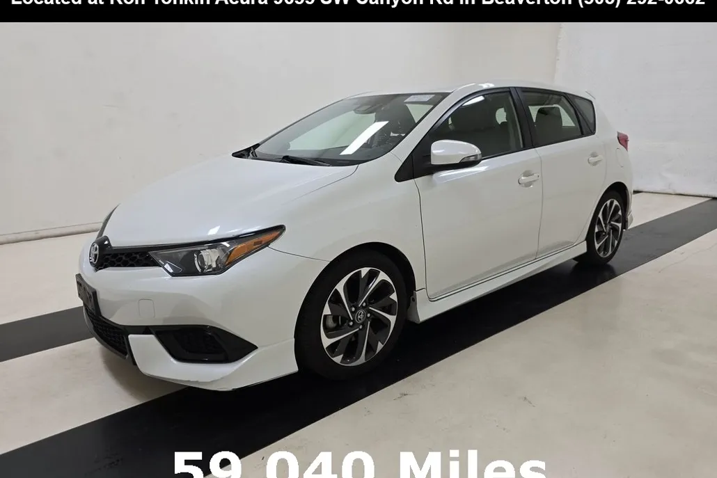 2017 Toyota Corolla iM Base photo 1