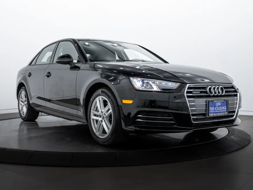 2017 Audi A4 Quattro Premium photo 1