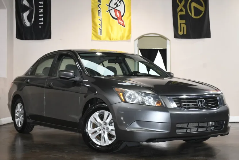 2010 Honda Accord LX-P photo 1