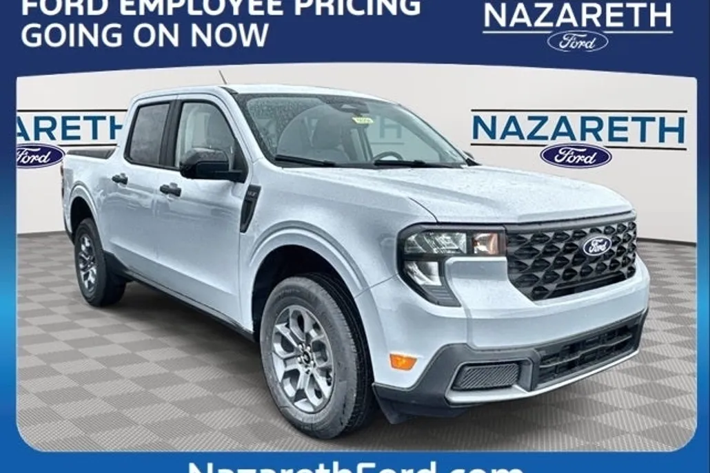2025 Ford Maverick XLT photo 1