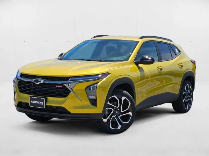 2025 Chevrolet Trax photo 1