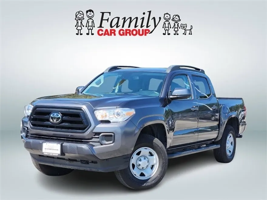2023 Toyota Tacoma SR V6 photo 1