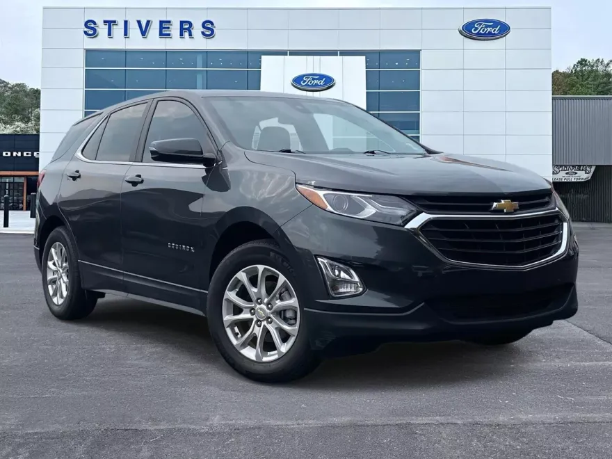 2021 Chevrolet Equinox LT photo 1