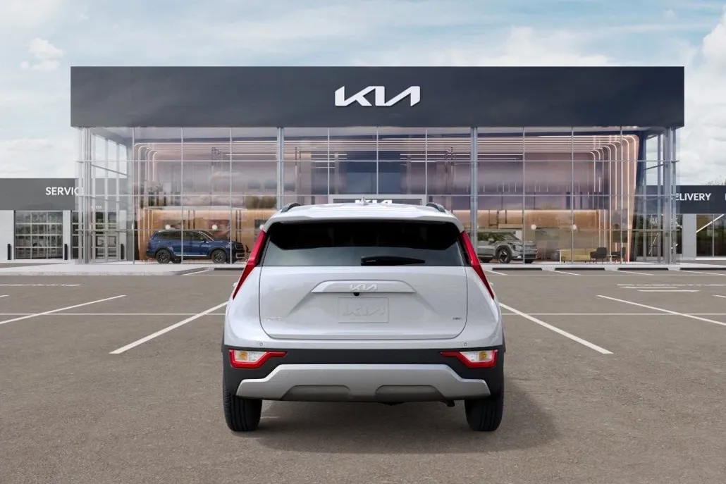 2025 Kia Niro EX photo 1