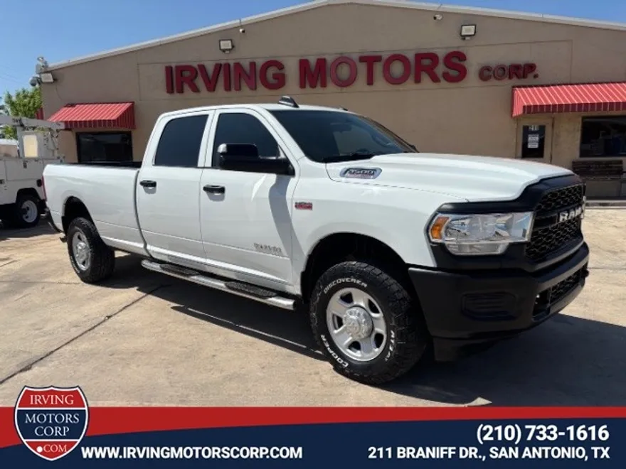 2022 Ram 3500 Tradesman photo 1