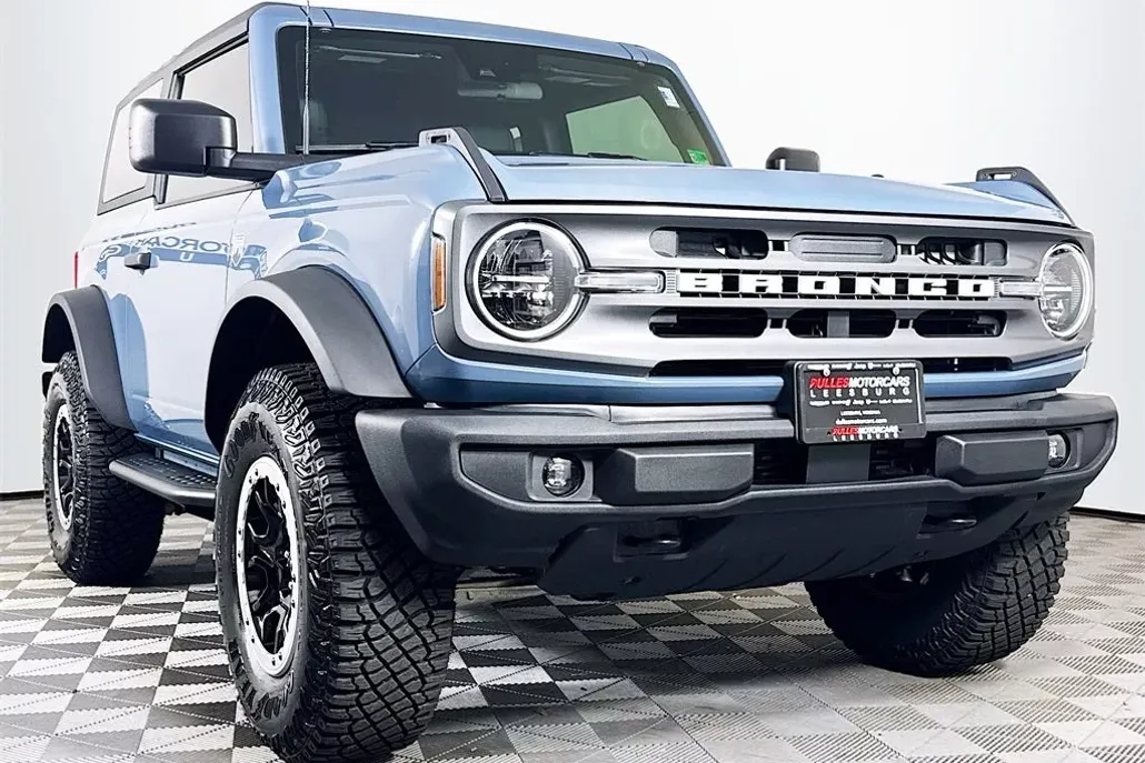 2024 Ford Bronco Big Bend photo 1