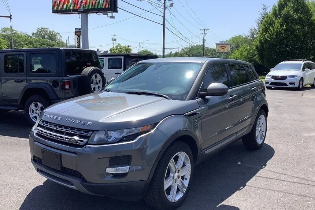 2015 Land Rover Range Rover Evoque Pure Plus photo 1