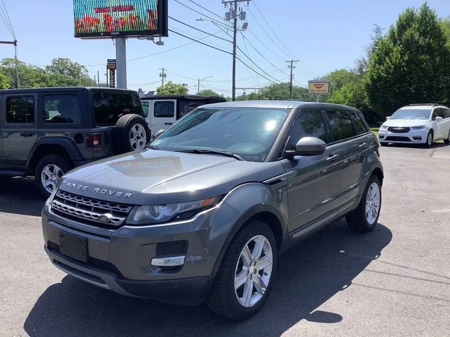 2015 Land Rover Range Rover Evoque Pure Plus photo 1