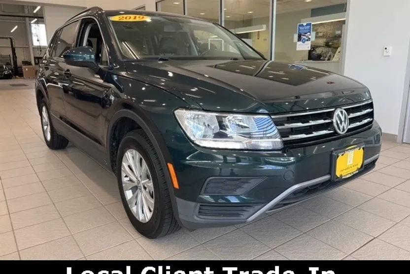 2019 Volkswagen Tiguan SE photo 1