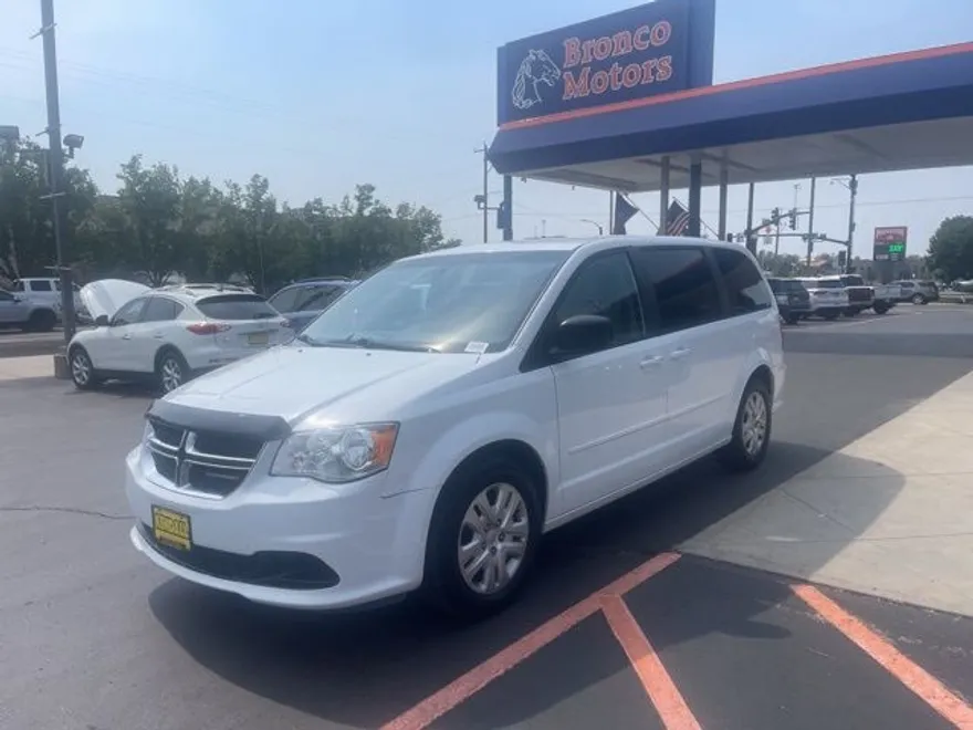 2016 Dodge Grand Caravan SE photo 1
