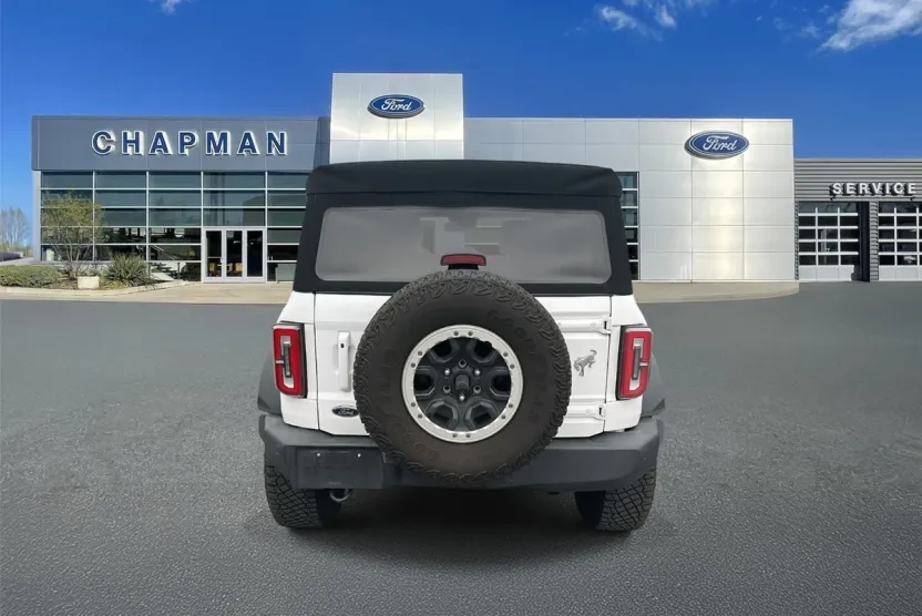 2021 Ford Bronco Outer Banks photo 1