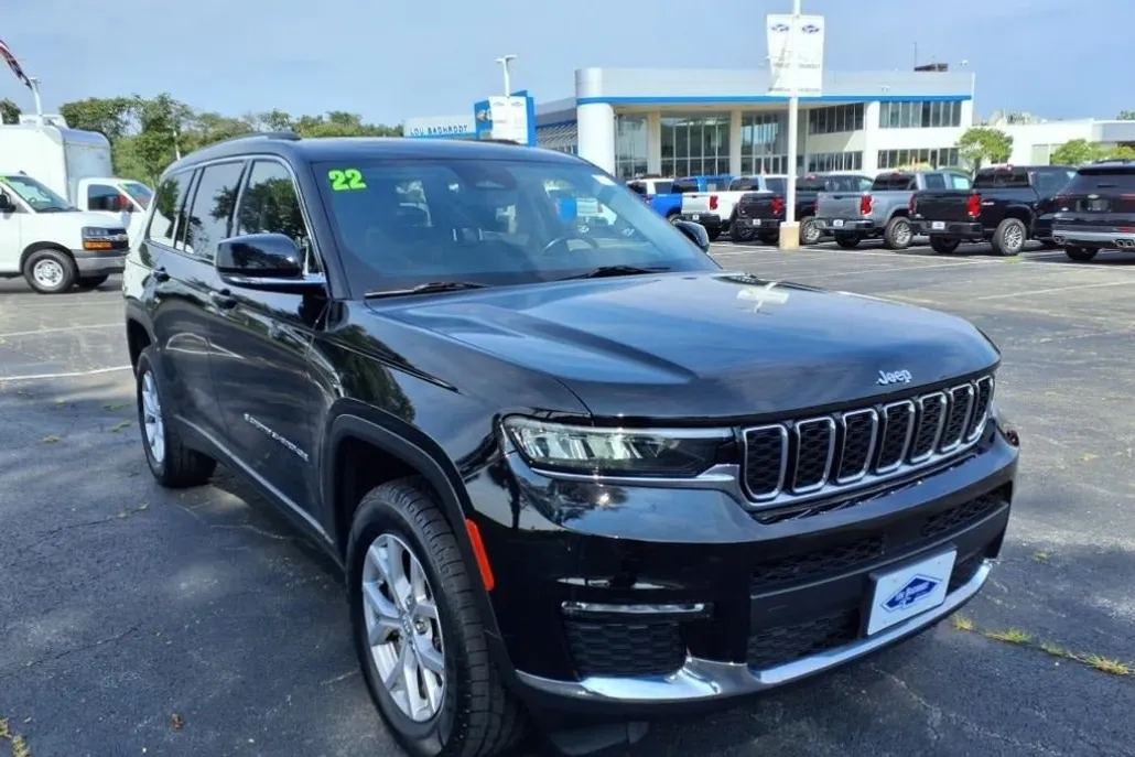 2022 Jeep Grand Cherokee Limited photo 1