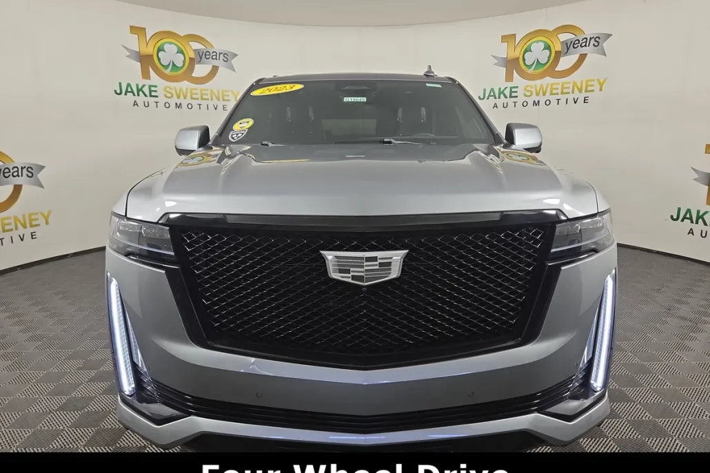 2023 Cadillac Escalade ESV Sport Platinum photo 1