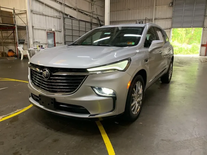 2022 Buick Enclave Premium photo 1