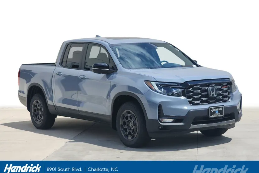 2025 Honda Ridgeline TrailSport photo 1