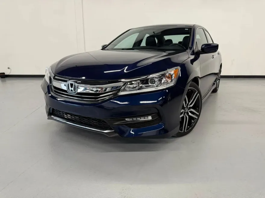 2016 Honda Accord Sport photo 1