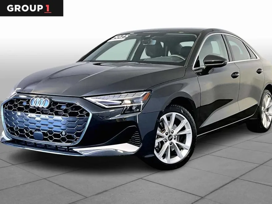 2025 Audi A3 2.0T Premium photo 1