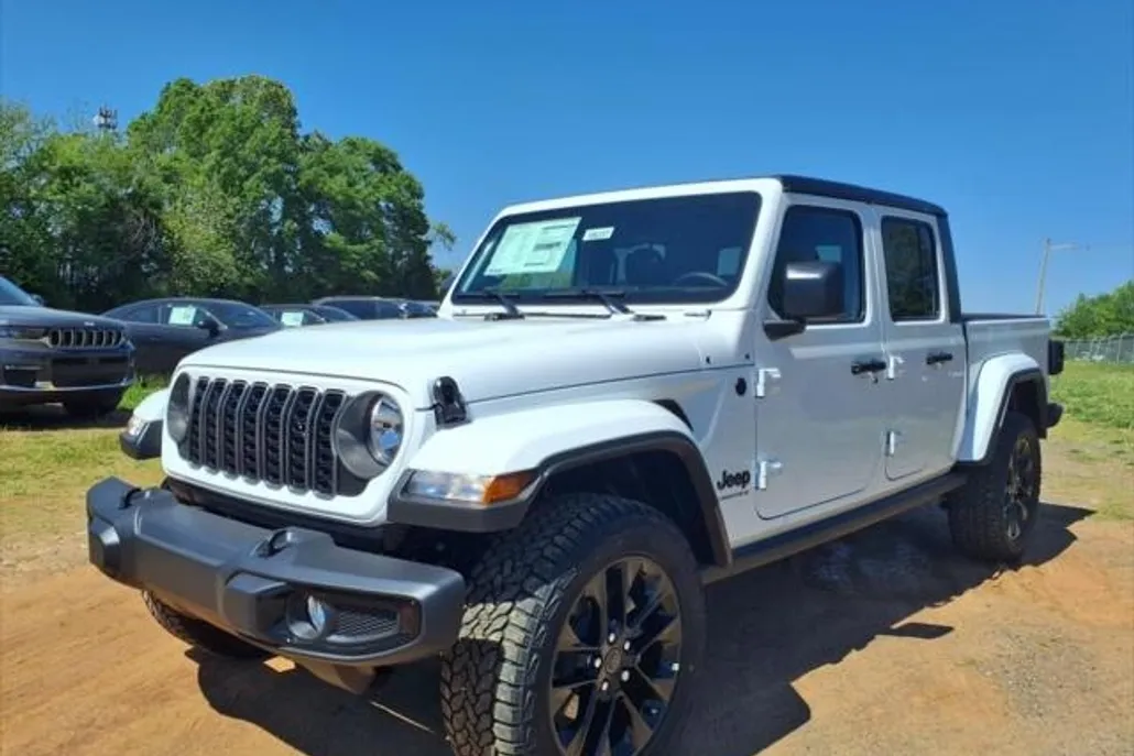 2025 Jeep Gladiator Sport photo 1