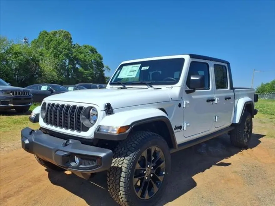2025 Jeep Gladiator Sport photo 1