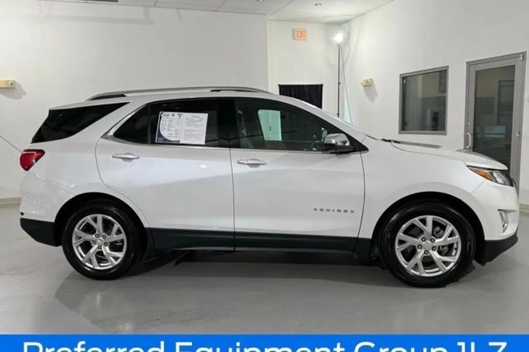 2020 Chevrolet Equinox Premier photo 1
