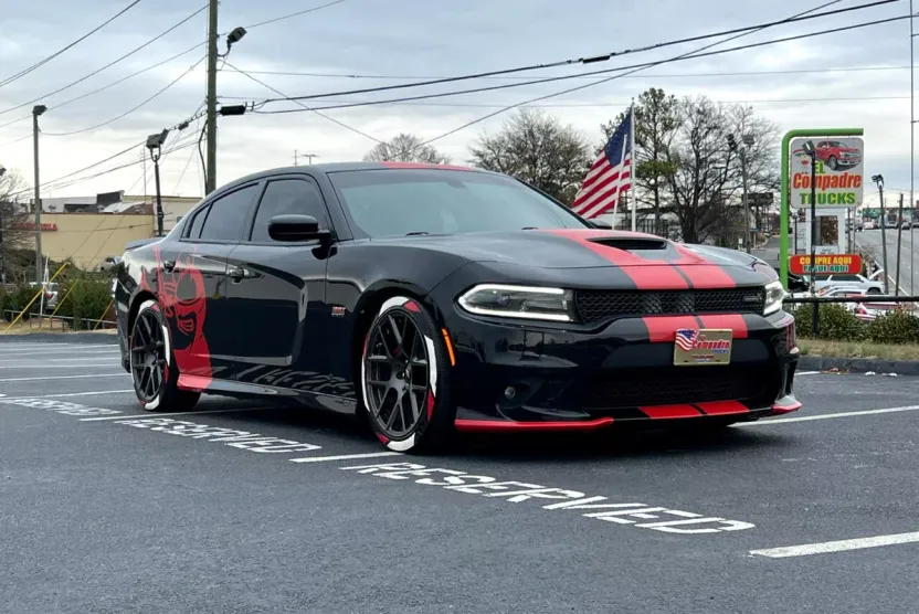 2017 Dodge Charger SRT8 392 photo 1