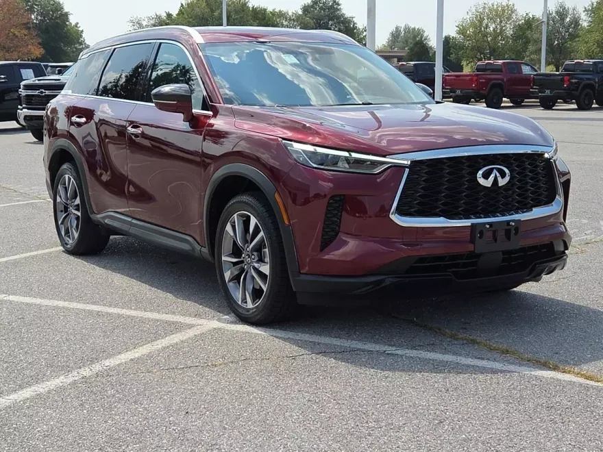 2024 Infiniti QX60 Luxe photo 1