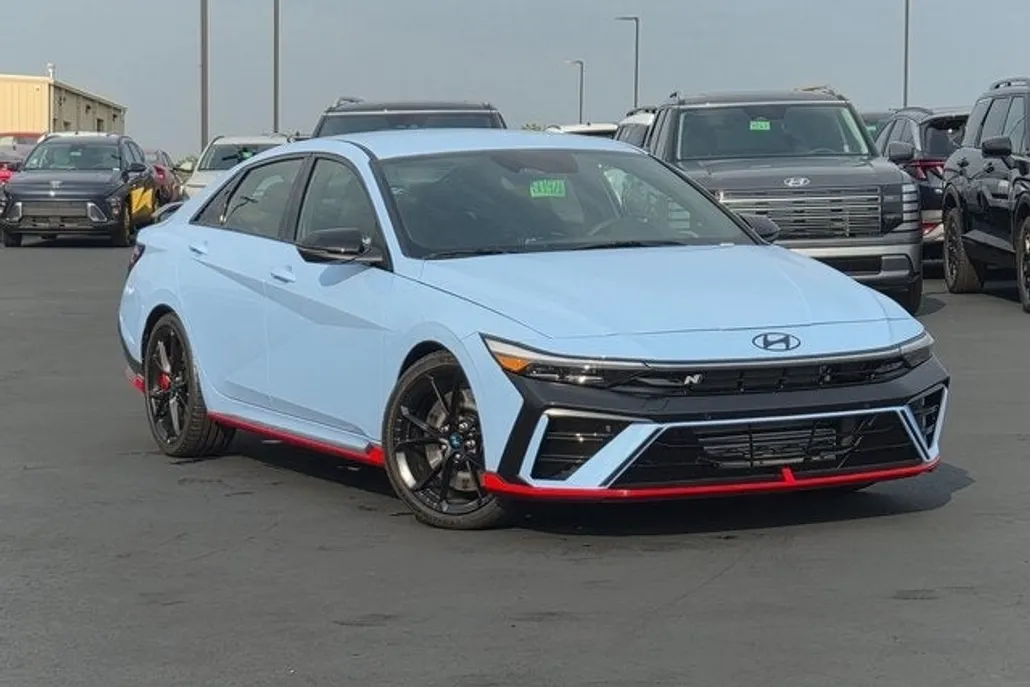 2025 Hyundai Elantra N photo 1