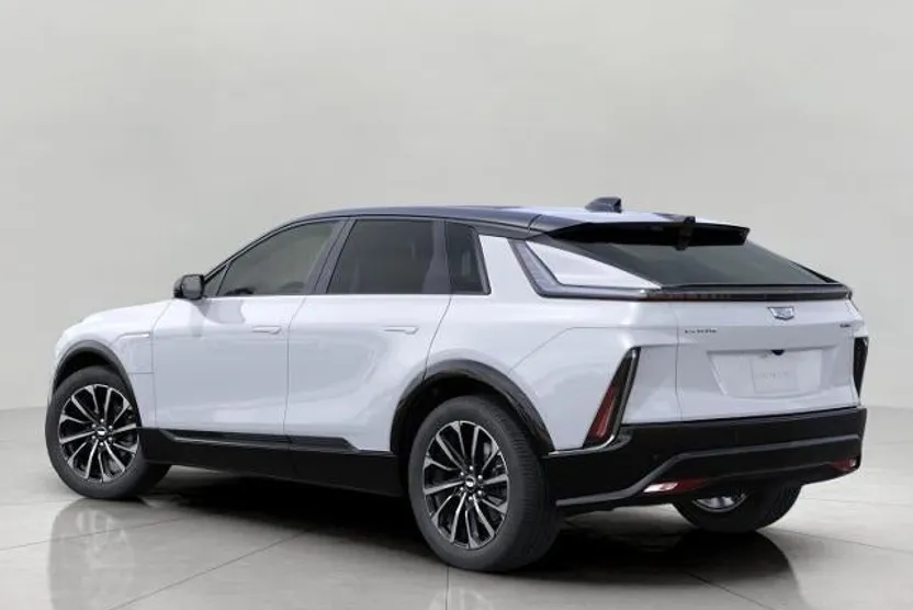 2026 Cadillac Lyriq Sport photo 1