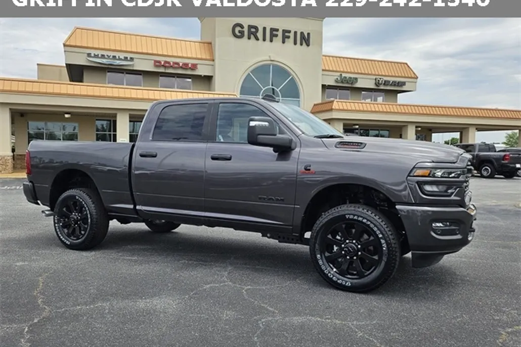 2025 Ram 2500 Big Horn photo 1