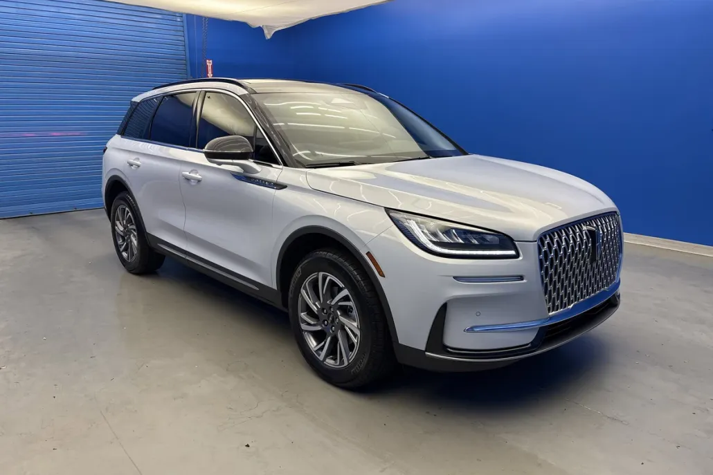 2025 Lincoln Corsair Premiere photo 1