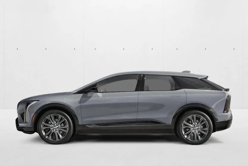 2026 Cadillac Optiq Luxury photo 1