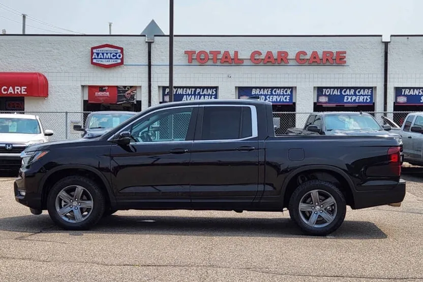 2023 Honda Ridgeline RTL photo 1